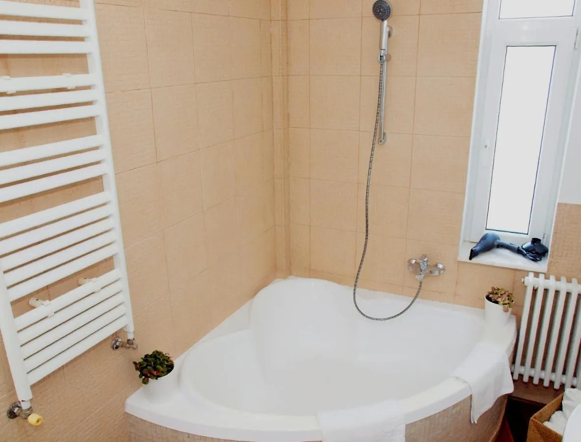 Sweet Dreams Suites Cismigiu Gardens Bucharest